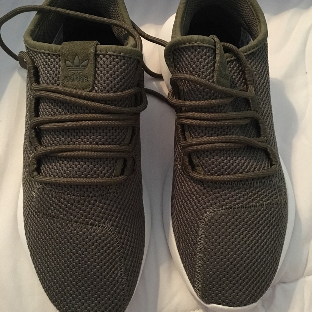Adidas Shoes 💚